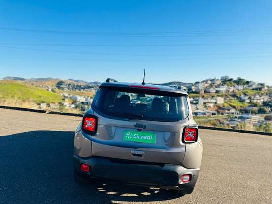 JEEP-RENEGADE-2018
