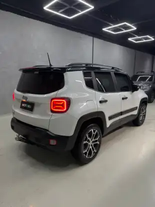 JEEP-RENEGADE-2018