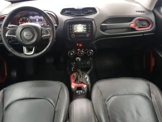 JEEP-RENEGADE-2.0 16V TURBO DIESEL TRAILHAWK 4P 4X4 AUTOMÁTICO JEEP-RENEGADE-2015