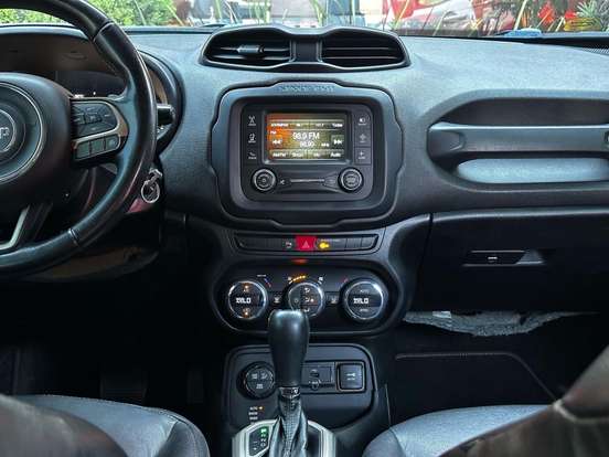 JEEP-RENEGADE-2.0 16V TURBO DIESEL LONGITUDE 4P 4X4 AUTOMÁTICO JEEP-RENEGADE-2015