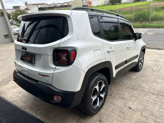 JEEP-RENEGADE-2.0 16V TURBO DIESEL TRAILHAWK 4P 4X4 AUTOMÁTICO JEEP-RENEGADE-2018