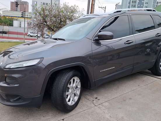 JEEP-CHEROKEE-3.2 LONGITUDE 4X4 V6 24V GASOLINA 4P AUTOMÁTICO JEEP-CHEROKEE-2015