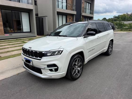 JEEP COMMANDER 1.3 T270 TURBO FLEX OVERLAND AT6