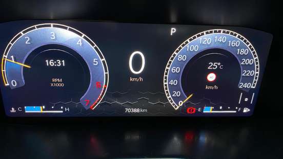 JEEP-COMMANDER-2021