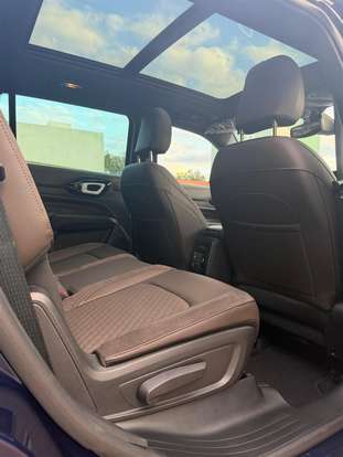JEEP-COMMANDER-2025