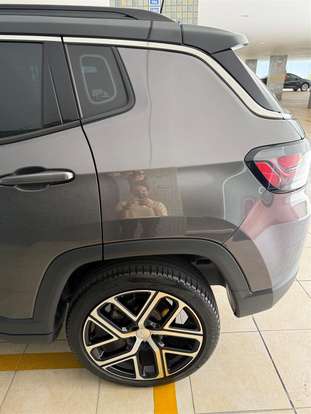 JEEP-COMPASS-2024