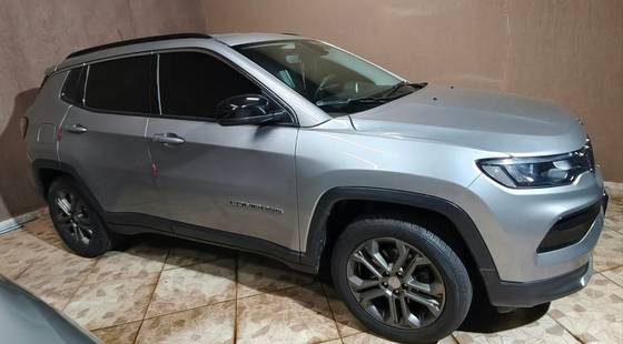 JEEP COMPASS 1.3 T270 TURBO FLEX LONGITUDE AT6