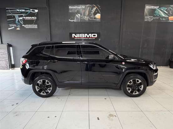 JEEP-COMPASS-2.0 16V DIESEL TRAILHAWK 4X4 AUTOMÁTICO JEEP-COMPASS-2017