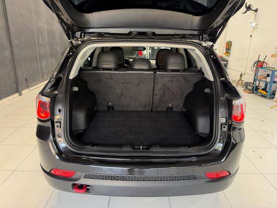 JEEP-COMPASS-2.0 16V DIESEL TRAILHAWK 4X4 AUTOMÁTICO JEEP-COMPASS-2017