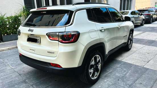 JEEP-COMPASS-2.0 16V FLEX LONGITUDE AUTOMÁTICO JEEP-COMPASS-2018