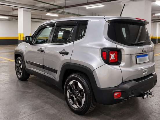 JEEP-RENEGADE-2018