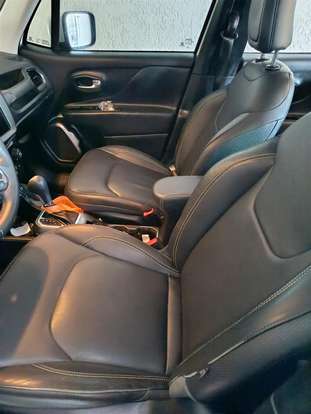 JEEP-RENEGADE-2019