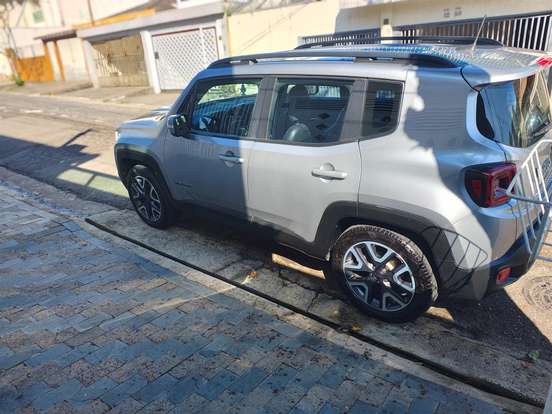 JEEP-RENEGADE-2021