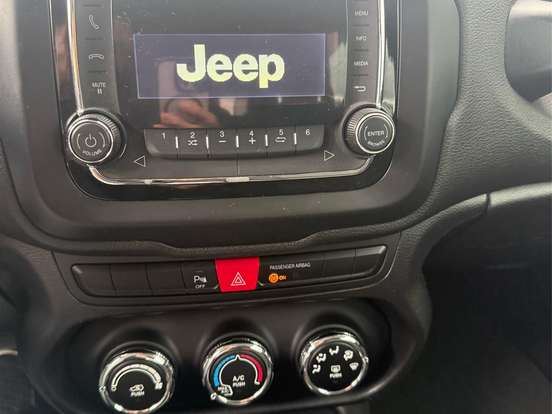 JEEP-RENEGADE-1.8 16V FLEX SPORT 4P MANUAL JEEP-RENEGADE-2015