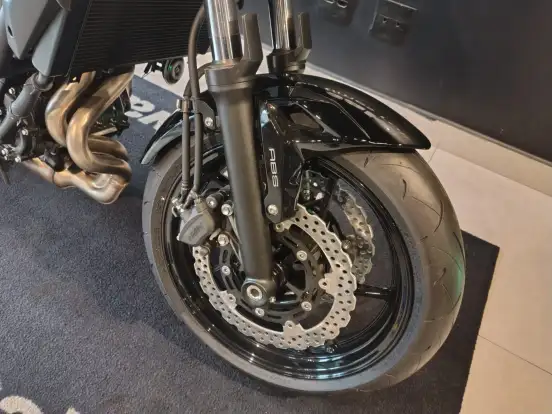 KAWASAKI-Z650 ABS-2026