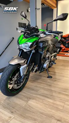 KAWASAKI-Z900-2020