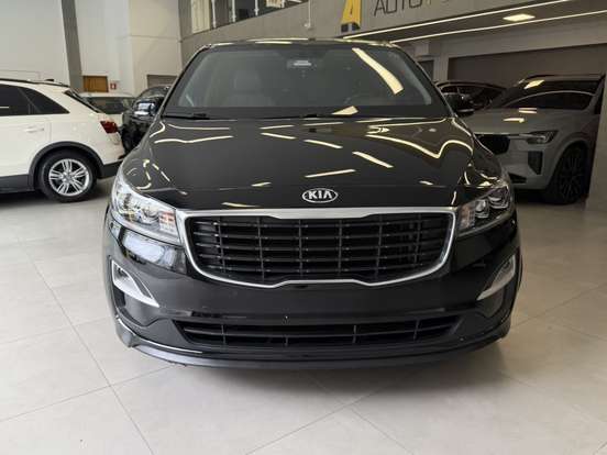 KIA-CARNIVAL-2018