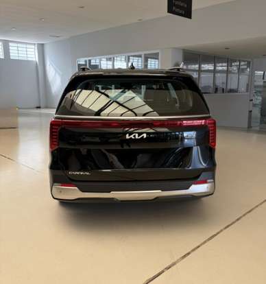 KIA-CARNIVAL-2024