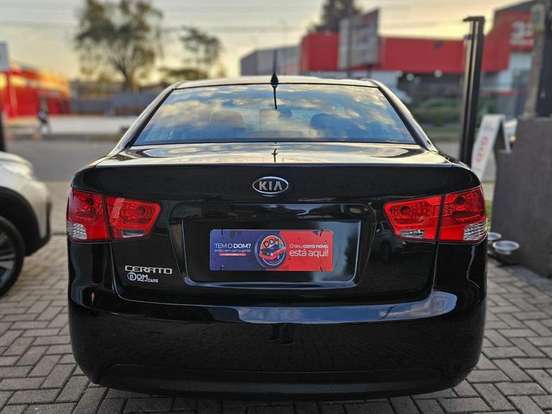 KIA-CERATO-1.6 SX 16V FLEX 4P AUTOMÁTICO KIA-CERATO-2010