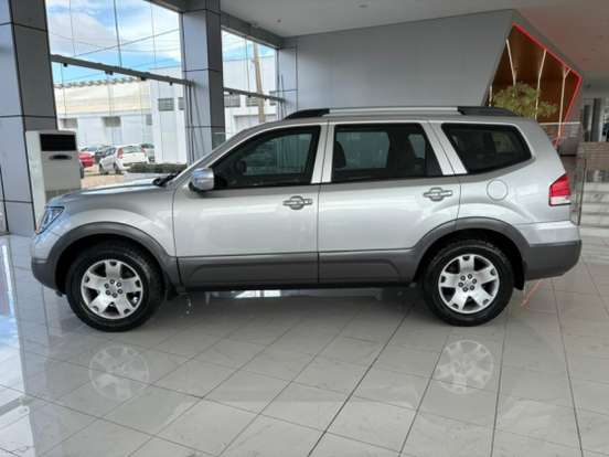 KIA-MOHAVE-2011