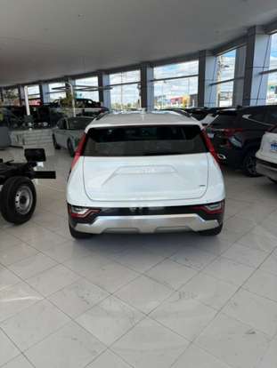 KIA-NIRO-2023