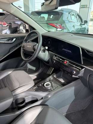 KIA-NIRO-2023