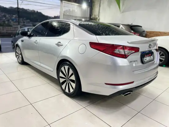KIA-OPTIMA-2012