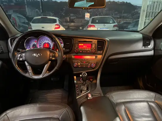 KIA-OPTIMA-2012