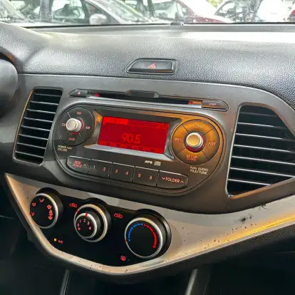 KIA-PICANTO-2012