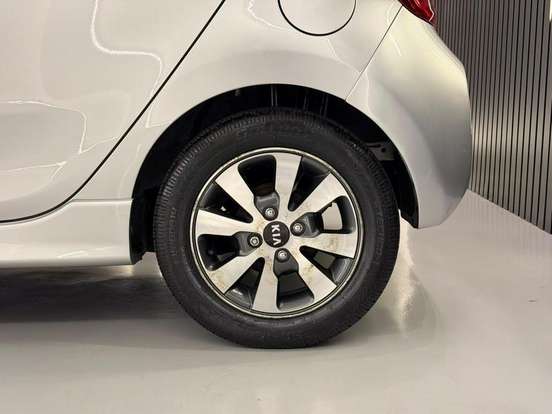 KIA-PICANTO-1.0 EX 12V FLEX 4P AUTOMÁTICO KIA-PICANTO-2015