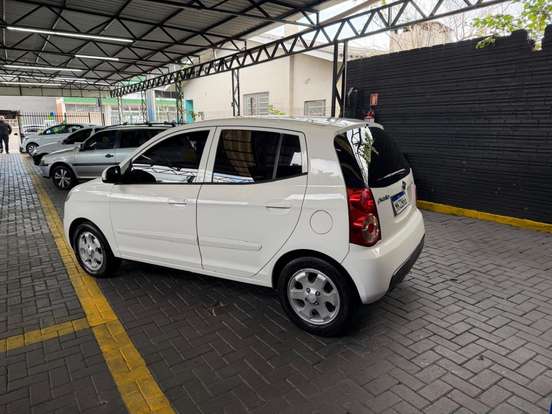 KIA-PICANTO-2010