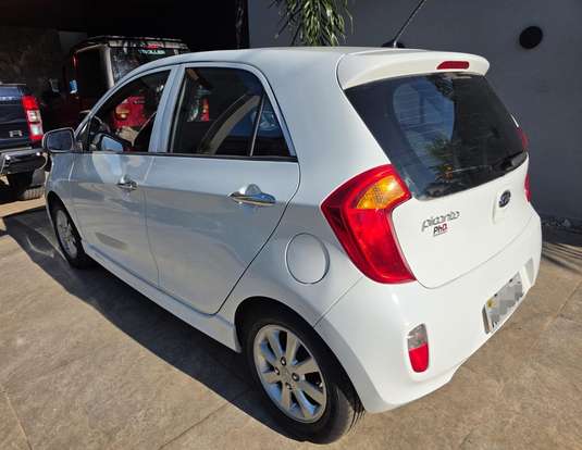 KIA-PICANTO-2011