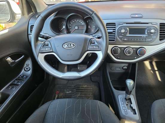 KIA-PICANTO-2011