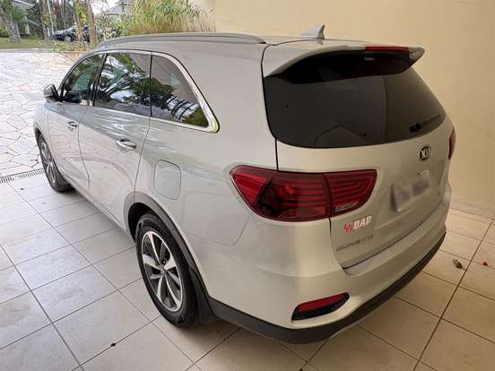 KIA-SORENTO-2.4 16V GASOLINA EX 7L AWD AUTOMÁTICO KIA-SORENTO-2018
