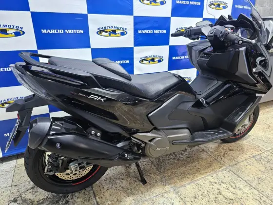 KYMCO AK 550i 