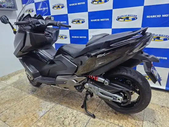 KYMCO-AK 550i-2024