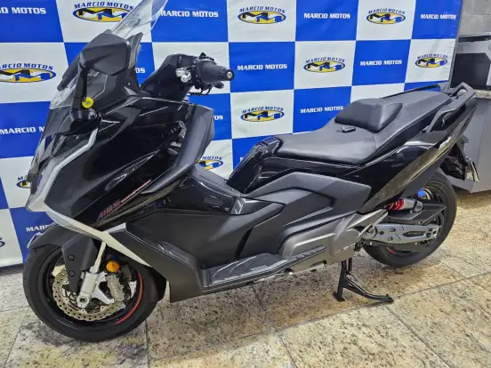 KYMCO-AK 550i-2024