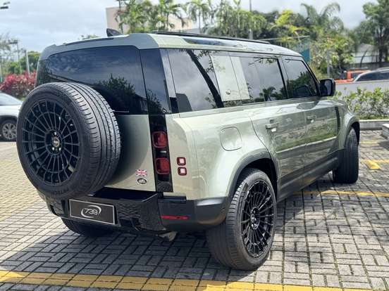 LAND ROVER-DEFENDER-2021