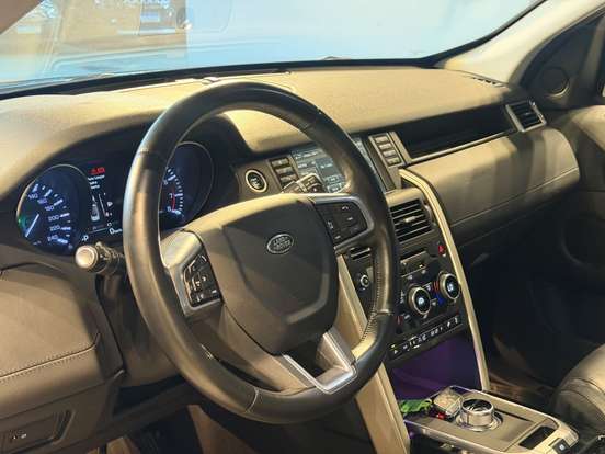 LAND ROVER-DISCOVERY SPORT-2015