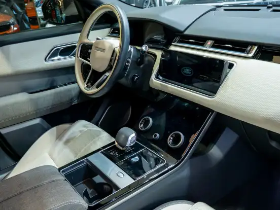 LAND ROVER-RANGE ROVER VELAR-3.0 P340 GASOLINA R-DYNAMIC SE AUTOMÁTICO LAND ROVER-RANGE ROVER VELAR-2021