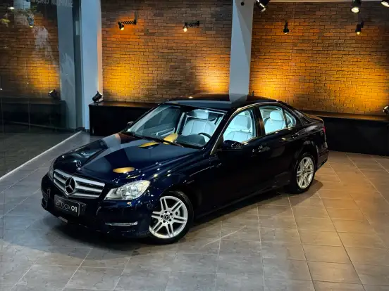 MERCEDES-BENZ-C 180-1.6 CGI SPORT 16V TURBO GASOLINA 4P AUTOMÁTICO MERCEDES-BENZ-C 180-2012
