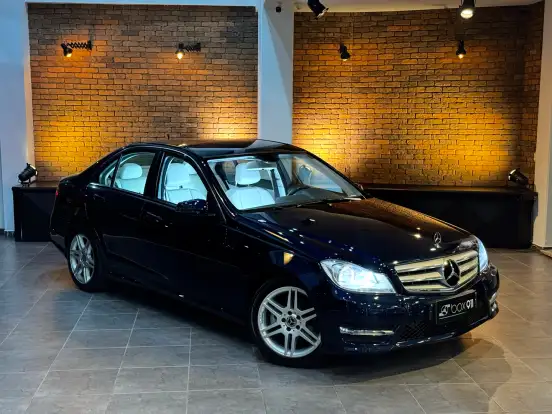 MERCEDES-BENZ-C 180-1.6 CGI SPORT 16V TURBO GASOLINA 4P AUTOMÁTICO MERCEDES-BENZ-C 180-2012