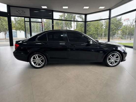 MERCEDES-BENZ-C 180-2012