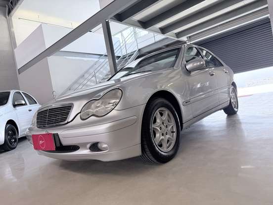 MERCEDES-BENZ-C 180-1.8 16V GASOLINA 4P AUTOMÁTICO MERCEDES-BENZ-C 180-2001