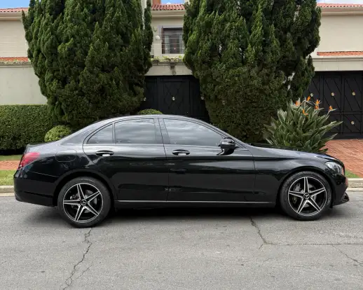 MERCEDES-BENZ-C 250-2.0 CGI GASOLINA AVANTGARDE 9G-TRONIC MERCEDES-BENZ-C 250-2017