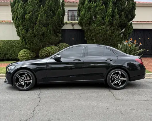 MERCEDES-BENZ-C 250-2.0 CGI GASOLINA AVANTGARDE 9G-TRONIC MERCEDES-BENZ-C 250-2017
