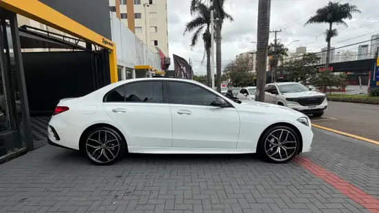 MERCEDES-BENZ-C 300-2023
