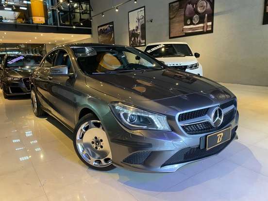 MERCEDES-BENZ-CLA 200-1.6 URBAN 16V FLEX 4P AUTOMÁTICO MERCEDES-BENZ-CLA 200-2015