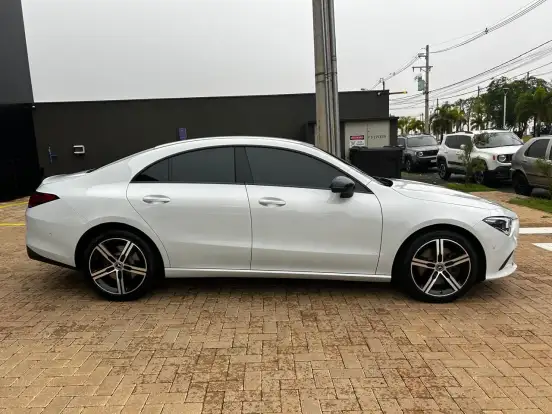 MERCEDES-BENZ-CLA 250-2.0 CGI GASOLINA 7G-DCT MERCEDES-BENZ-CLA 250-2022