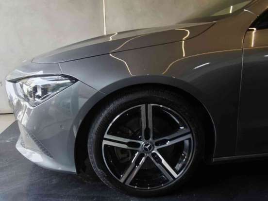 MERCEDES-BENZ-CLA 250-2022